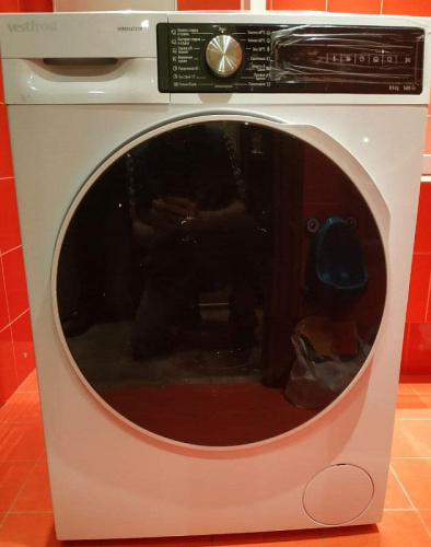 Стиральная машина с сушкой Vestfrost VFRD814T31W