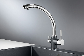 Смеситель для кухни Granula GR-3167, xром/шварц