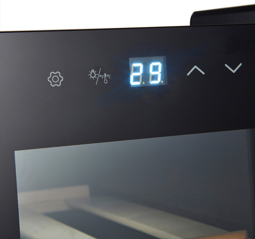 Холодильник винный Temptech NWC32SB-W