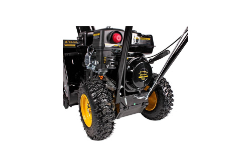 Снегоуборщик бензиновый Champion ST553