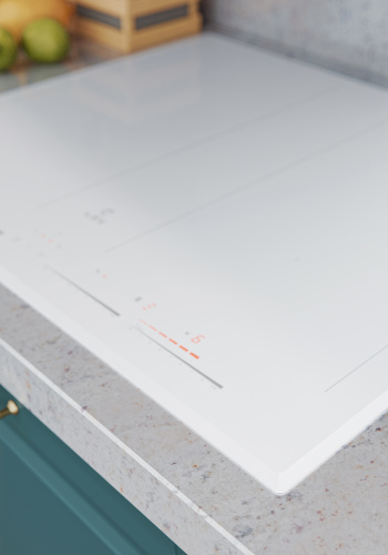 Варочная панель индукционная Lex EVI 641С WH