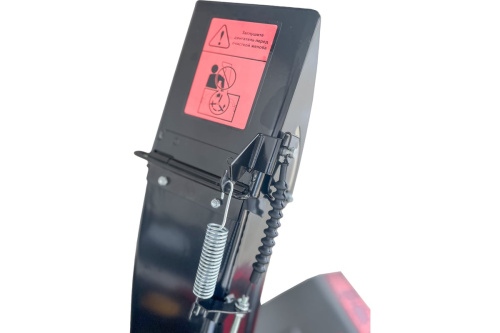 Снегоуборщик бензиновый EVOline SBG 760 TLE