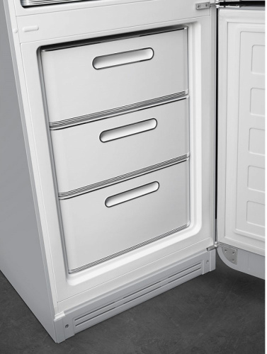 Холодильник Smeg FAB32RSV5
