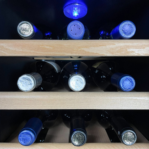 Винный шкаф Meyvel MV18-BF1 (удобный)