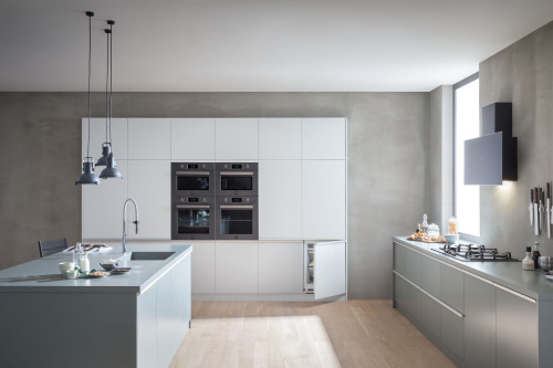 Холодильник Bertazzoni REF604BBNPTC