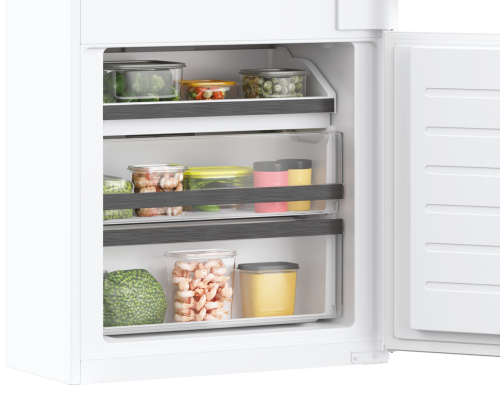 Встраиваемый холодильник Haier HBW5719ERU