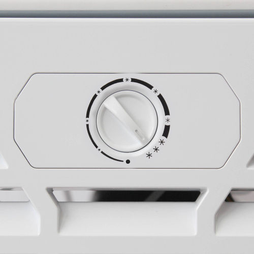 Витрина холодильная Бирюса 521RN