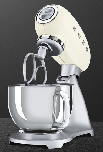 Планетарный миксер Smeg SMF02CREU
