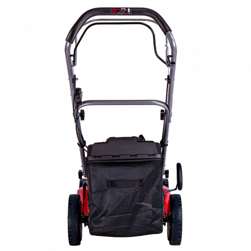 Газонокосилка бензиновая HND LM 51 XS