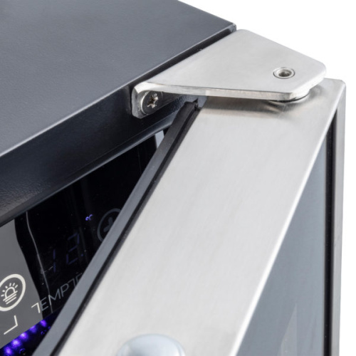 Холодильник винный Temptech WPQ15SCS