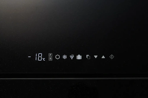 Холодильник Sharp SJXG60PGBK