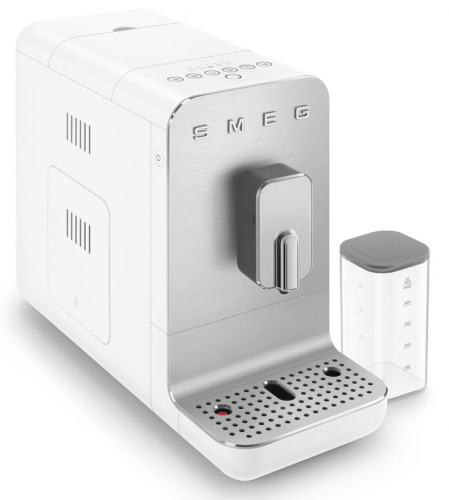 Автоматическая кофемашина Smeg BCC13WHMEU