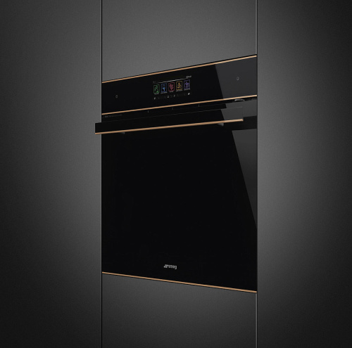 Духовой шкаф Smeg SO6606WAPNR