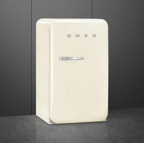 Холодильник Smeg FAB10RCR6