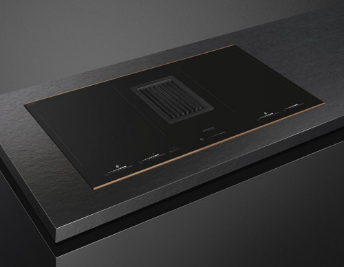 Индукционная варочная панель Smeg HOBD682R1