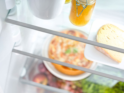 Двухкамерный холодильник Liebherr CUele 2331-26 001