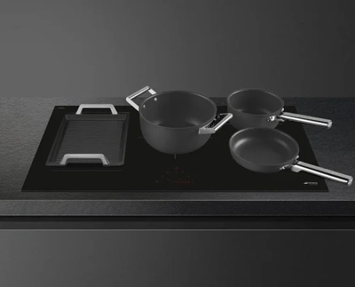 Индукционная варочная панель Smeg SI1M4954D