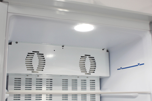 Витрина холодильная Бирюса B310PN