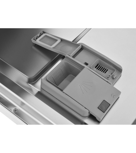 Встраиваемая посудомоечная машина SCANDILUX DWB 4413B3