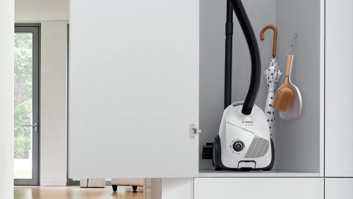 Пылесос Bosch BGLS2WH1H