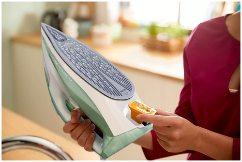 Утюг Philips DST7012/70 (Зеленый)