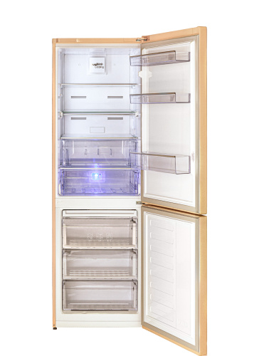 Холодильник Beko BlueLight RCNK321E20SB