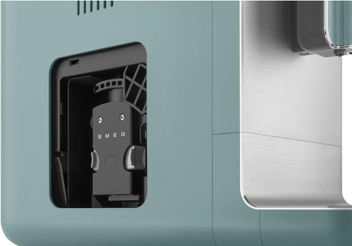 Автоматическая кофемашина Smeg BCC12EGMEU