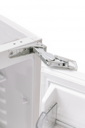 Встраиваемый холодильник Scandilux RBI162