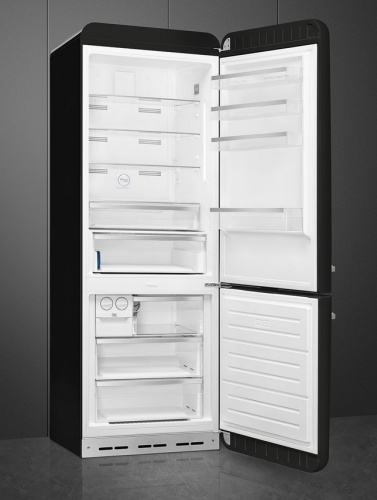 Холодильник Smeg FAB38RBL5