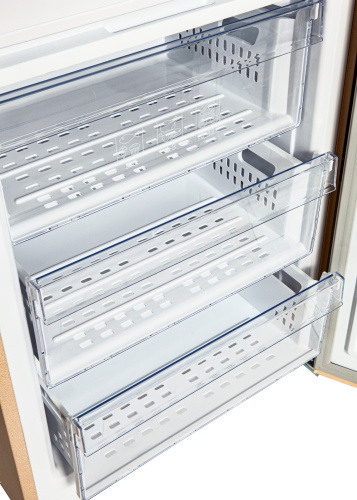Холодильник Beko BlueLight RCNK356E20SB