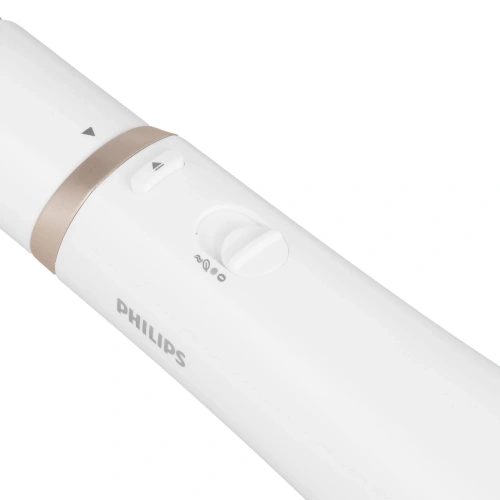 Фен-щетка Philips BHA303/00