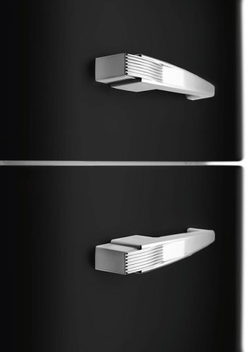 Холодильник Smeg FAB32RBL5