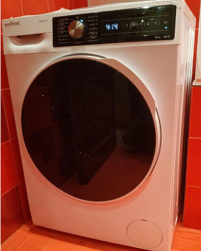 Стиральная машина с сушкой Vestfrost VFRD814T31W