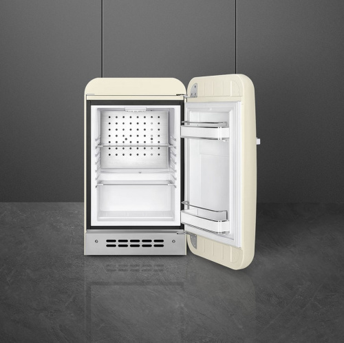 Холодильник Smeg FAB5RCR5