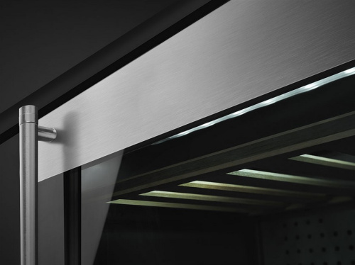 Холодильный шкаф для вина Smeg CVI338RX3