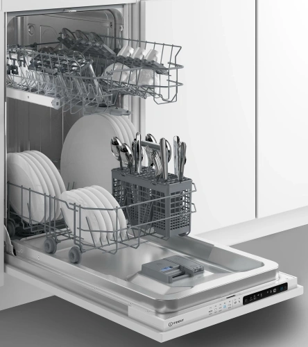 Встраиваемая посудомоечная машина Indesit DIS 1C50