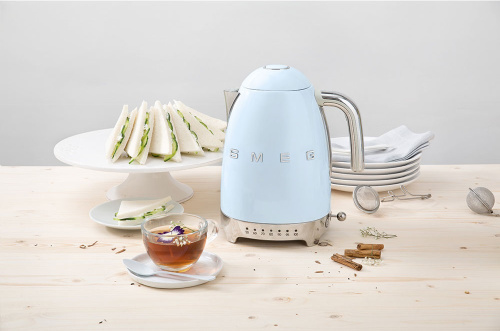 Чайник Smeg KLF04PBEU