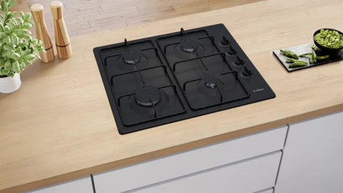 Газовая варочная поверхность Bosch PBP6C6K80Q