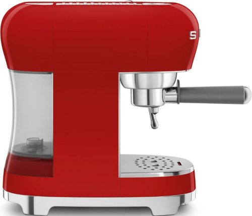 Кофемашина-эспрессо Smeg ECF02RDEU