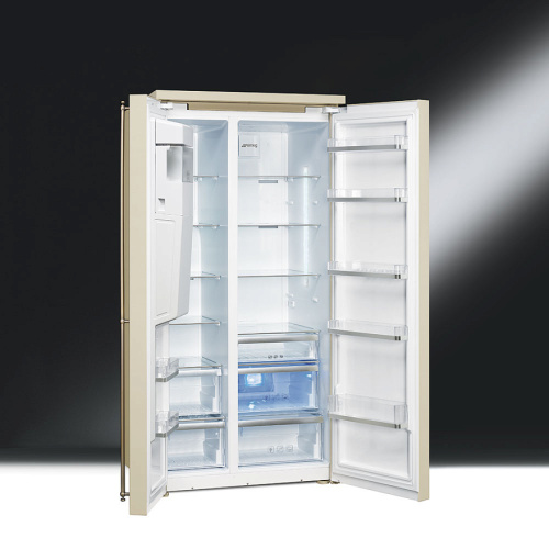 Холодильник Smeg SBS8004PO