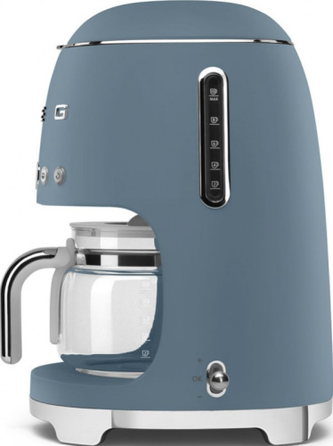 Капельная кофеварка Smeg DCF02SBMEU