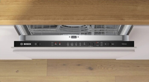 Встраиваемая посудомоечная машина Bosch SMV25AX06E